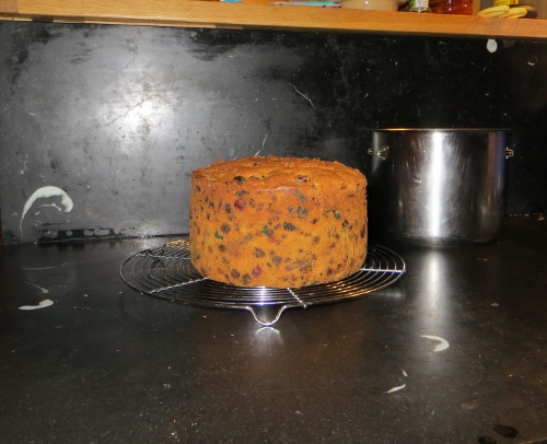 `Christmas Cake 2013.jpg